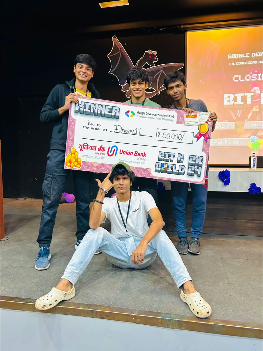 Team Dream11 with the BitNBuild winner cheque