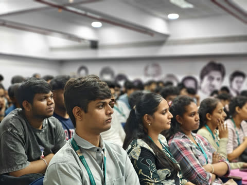 Audience at SIES GST